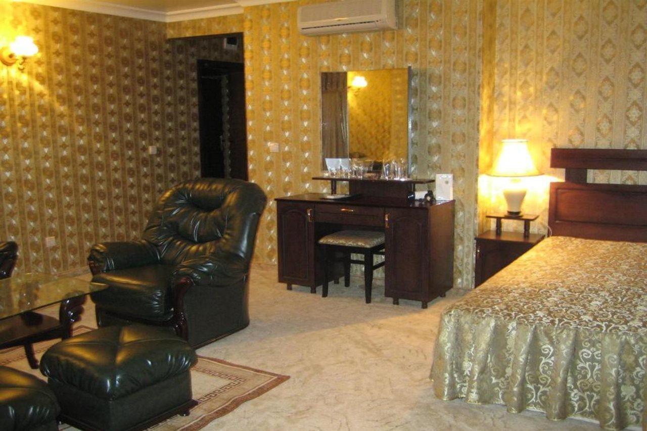 Imperial Hotel Primorsko Eksteriør billede