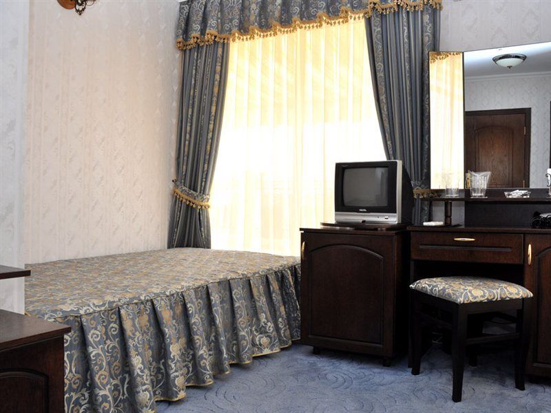 Imperial Hotel Primorsko Eksteriør billede
